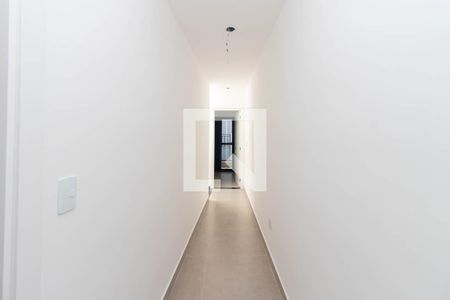 Corredor dos Quartos de casa à venda com 3 quartos, 359m² em Vila Isolina Mazzei, São Paulo