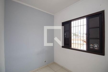 Quarto 2 de casa para alugar com 4 quartos, 120m² em Vila Mazzei, São Paulo