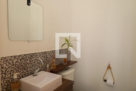 Lavabo de casa à venda com 4 quartos, 110m² em Vila Jacuí, São Paulo