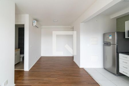 Sala de apartamento para alugar com 2 quartos, 65m² em Vila Santa Catarina, São Paulo