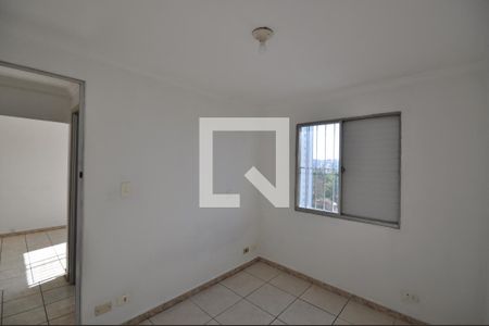 Quarto 2 de apartamento para alugar com 2 quartos, 52m² em Vila Irmaos Arnoni, São Paulo