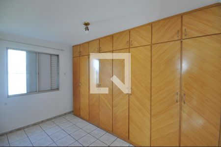 Quarto 1 de apartamento para alugar com 2 quartos, 52m² em Vila Irmaos Arnoni, São Paulo