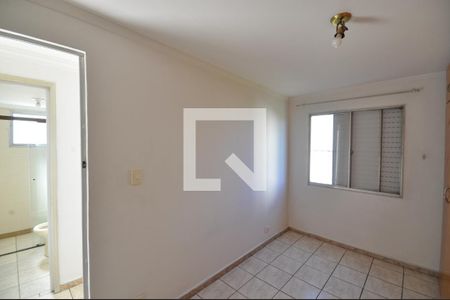 Quarto 1 de apartamento para alugar com 2 quartos, 52m² em Vila Irmaos Arnoni, São Paulo