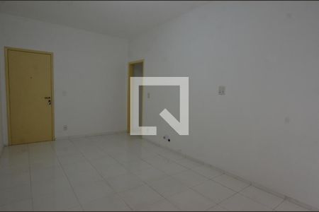 Sala de apartamento para alugar com 2 quartos, 80m² em Praça Seca, Rio de Janeiro
