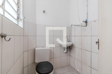 Banheiro da Suíte 1 de apartamento para alugar com 2 quartos, 95m² em Pinheiros, São Paulo