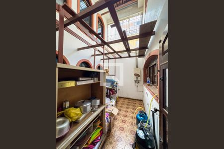 Casa para alugar com 5 quartos, 640m² em Vila Marlene, São Bernardo do Campo
