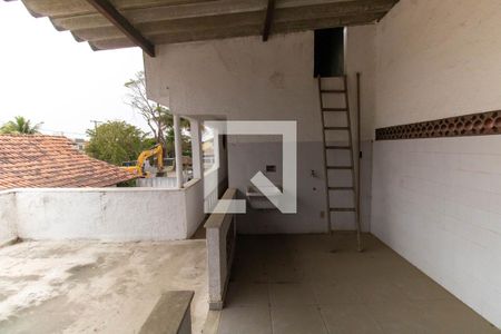 Terraço de casa de condomínio à venda com 5 quartos, 420m² em Itaipu, Niterói