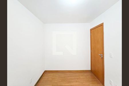 Quarto 01 de apartamento à venda com 2 quartos, 40m² em Jardim Rosa de Franca, Guarulhos
