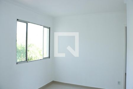 Sala de apartamento para alugar com 2 quartos, 45m² em Jardim da Gloria, Cotia
