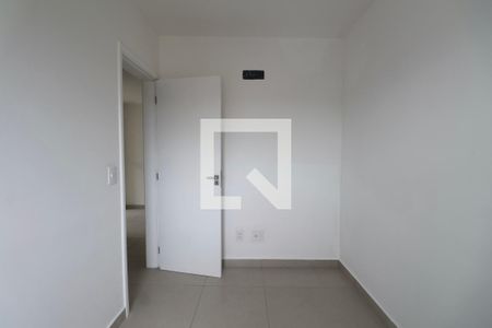 Quarto de apartamento para alugar com 2 quartos, 55m² em Tortuga, Guarujá