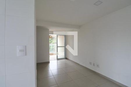 Sala de apartamento para alugar com 2 quartos, 55m² em Tortuga, Guarujá