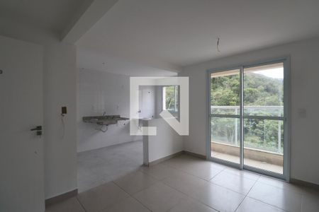 Sala de apartamento para alugar com 2 quartos, 55m² em Tortuga, Guarujá