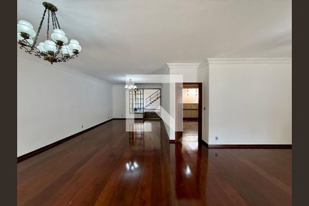 Sala de casa à venda com 4 quartos, 491m² em Chácara Santo Antônio (zona Sul), São Paulo