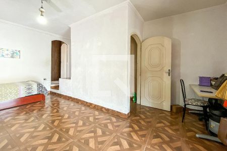 Suíte de casa para alugar com 2 quartos, 200m² em Parque Sao Luis, São Paulo