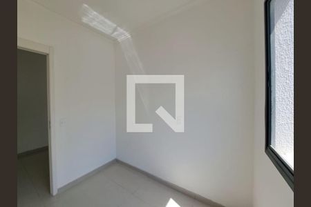 Quarto 1 de apartamento para alugar com 2 quartos, 36m² em Metalúrgicos, Osasco