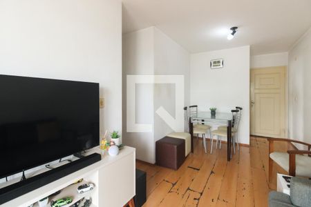 Sala  de apartamento para alugar com 3 quartos, 58m² em Penha de França, São Paulo
