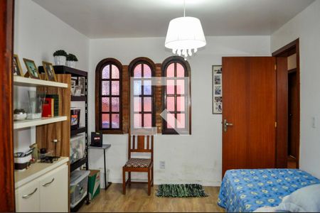 Sala 2 de casa à venda com 2 quartos, 323m² em Tristeza, Porto Alegre