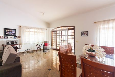 Sala 2 de casa à venda com 4 quartos, 262m² em City Bussocaba, Osasco