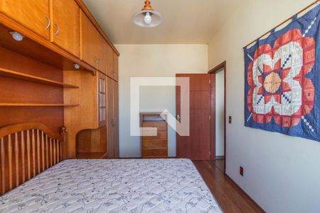 Quarto 1 de apartamento para alugar com 2 quartos, 68m² em Centro Histórico, Porto Alegre