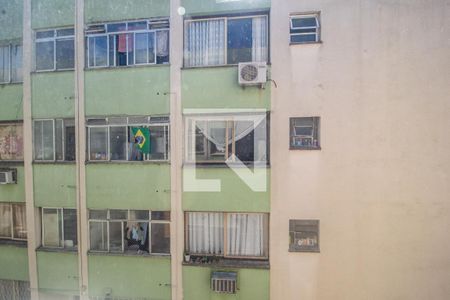 Vista da Sala de apartamento para alugar com 2 quartos, 69m² em Teresópolis, Porto Alegre