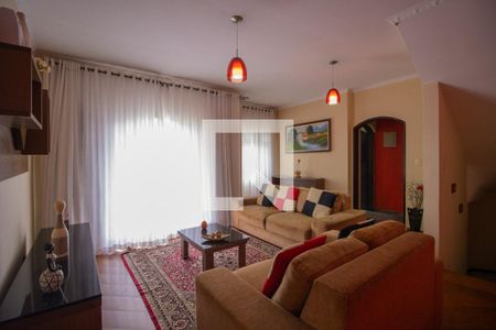 Casa para alugar com 4 quartos, 210m² em Vila Jerusalem, São Bernardo do Campo