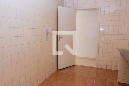Cozinha e Área de Serviço de apartamento para alugar com 3 quartos, 84m² em Jardim Marajoara, São Paulo