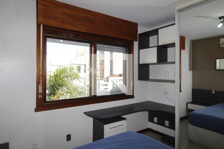 Quarto 1 de apartamento para alugar com 3 quartos, 194m² em Floresta, Porto Alegre