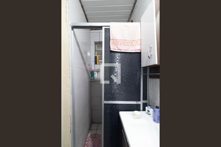 Banheiro  - Casa 1 de casa à venda com 2 quartos, 64m² em Santo Antônio, Porto Alegre