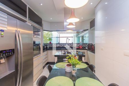 Casa para alugar com 3 quartos, 256m² em Dos Casa, São Bernardo do Campo