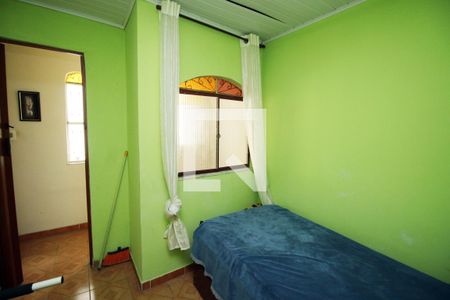 Quarto 2 de casa à venda com 3 quartos, 100m² em Irajá, Rio de Janeiro