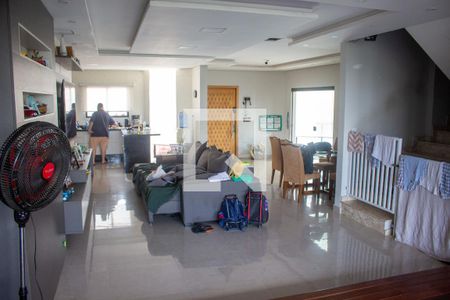 Sala de casa para alugar com 3 quartos, 450m² em Suissa, Ribeirão Pires