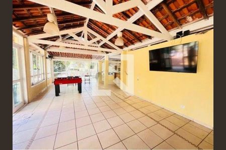 Casa à venda com 3 quartos, 150m² em Jardim Lucia, São Paulo