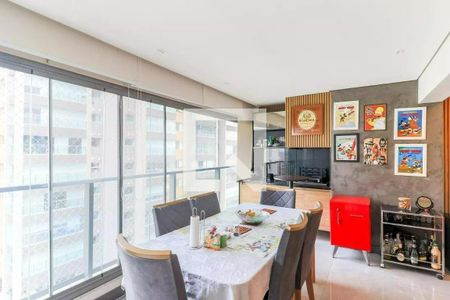 Apartamento à venda com 3 quartos, 125m² em Jardim das Acacias, São Paulo