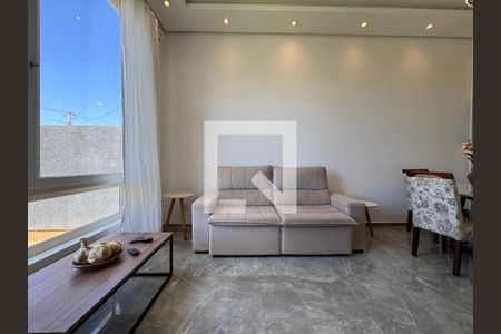 Sala de casa à venda com 3 quartos, 309m² em Loteamento Parque Recreio, São Leopoldo