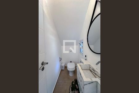 Lavabo de casa para alugar com 4 quartos, 250m² em Mooca, São Paulo