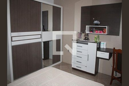 Quarto 1 de casa à venda com 3 quartos, 180m² em Costa E Silva, Porto Alegre