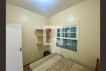 Suíte de casa para alugar com 3 quartos, 263m² em Vila Caiçara, Praia Grande