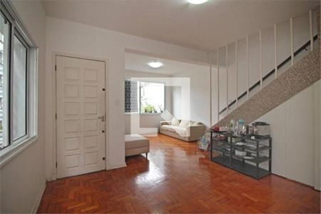 Casa à venda com 3 quartos, 157m² em Campo Belo, São Paulo