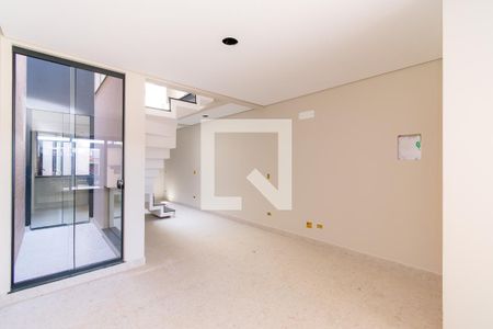 Sala de casa à venda com 3 quartos, 160m² em Vila Prudente, São Paulo