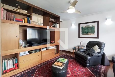 Sala de TV de apartamento à venda com 4 quartos, 182m² em Cerqueira César, São Paulo