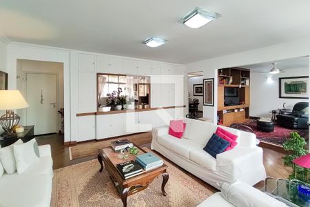 Sala de apartamento à venda com 4 quartos, 182m² em Cerqueira César, São Paulo