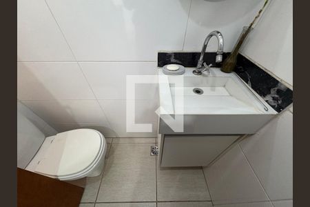 Lavabo de apartamento para alugar com 2 quartos, 92m² em Jardim Bela Vista, Santo André