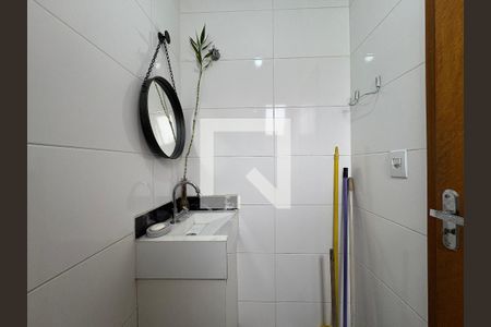Lavabo de apartamento para alugar com 2 quartos, 92m² em Jardim Bela Vista, Santo André