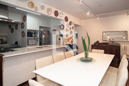 Sala de apartamento à venda com 3 quartos, 119m² em Morro dos Ingleses, São Paulo