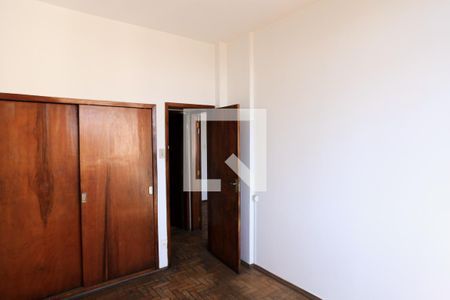 Quarto de apartamento à venda com 2 quartos, 68m² em Centro, Belo Horizonte