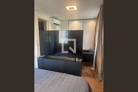 Quarto de apartamento para alugar com 2 quartos, 74m² em Vila Olímpia, São Paulo