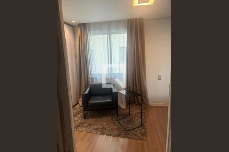 Quarto de apartamento para alugar com 2 quartos, 74m² em Vila Olímpia, São Paulo