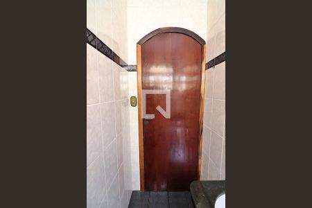 Lavabo de casa para alugar com 3 quartos, 252m² em Parque Terra Nova Ii, São Bernardo do Campo