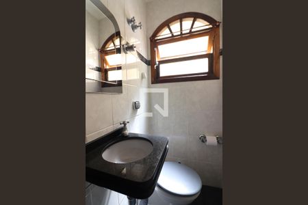 Lavabo de casa para alugar com 3 quartos, 252m² em Parque Terra Nova Ii, São Bernardo do Campo