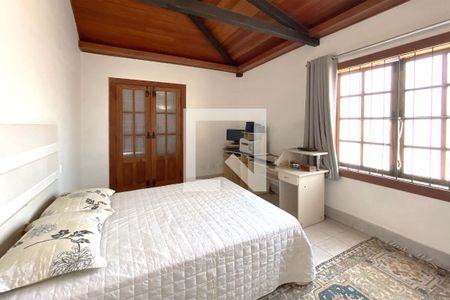 Quarto 1 de casa à venda com 5 quartos, 360m² em Renascença, Belo Horizonte